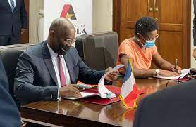  Strengthening agriculture and transport: Angola signs more than USD 244 million in agreements with France 