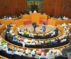  Soupçons de corruption : arrêt des travaux de la commission d'enquête parlementaire sénégalaise 
