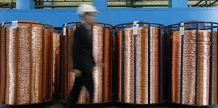  Commodity: The price of copper put under pressure 