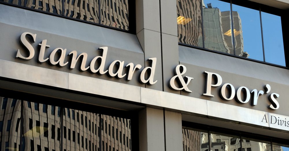  Financial rating: Standard and Poor's grants (BB-) to Ivory Coast 