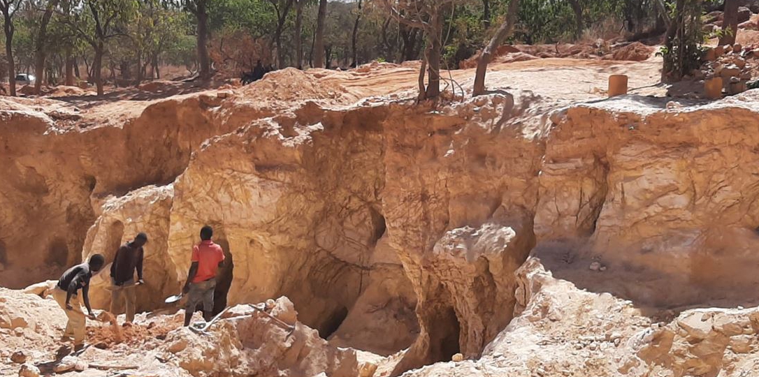  Projet aurifère Bantabaye en Guinée : Sanu Gold prépare une campagne de forage pour début 2024 