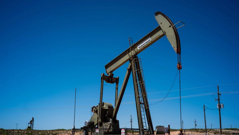  Oil: Prices are heading for their first weekly loss in three weeks 