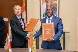  Construction of a cereal terminal: Côte d'Ivoire and Japan sign a ready agreement 