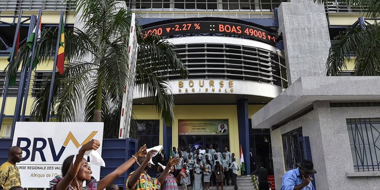 Bourse : Hausse de 76,348 milliards de FCFA de la capitalisation du marché des actions de la BRVM